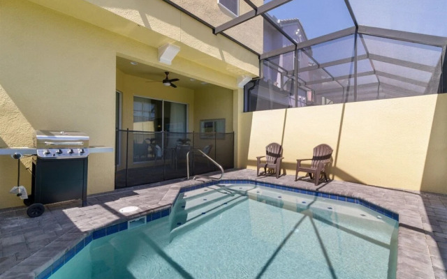 5BR Town Home in Festival