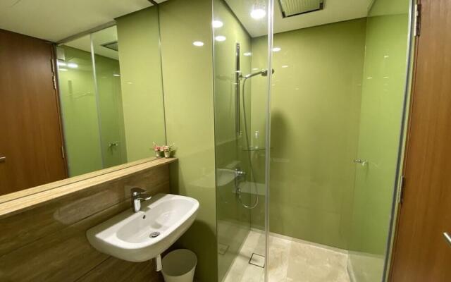 Sky Suite KLCC by Summer