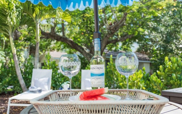 Pelican Gardens 7 By Lido Beach