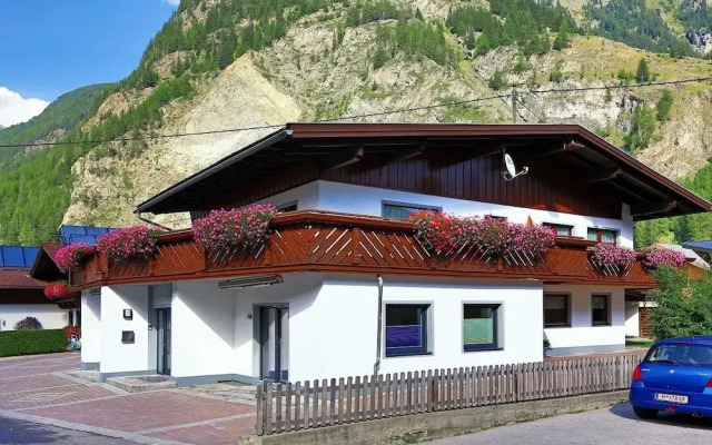 Appartement Sporthütte Fiegl in Huben