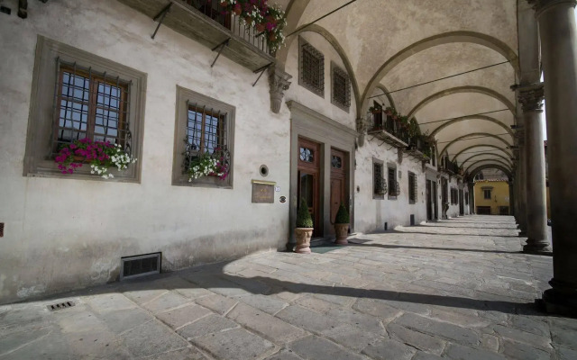Loggiato Dei Serviti