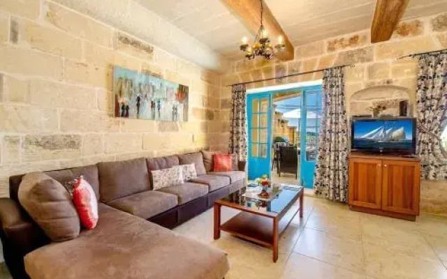 Ta Rena Holiday Home