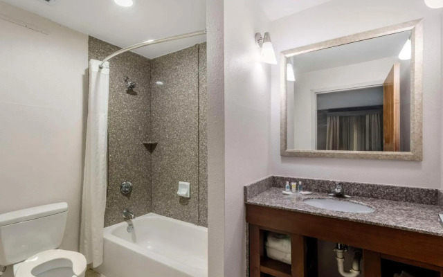 Comfort Suites Macon