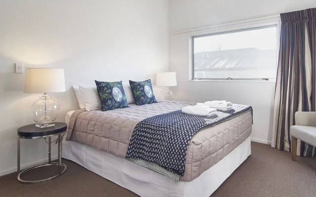 Eversleigh Street Villa