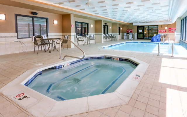Drury Inn & Suites Denver Tech Center