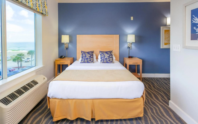 Seaside Amelia Inn