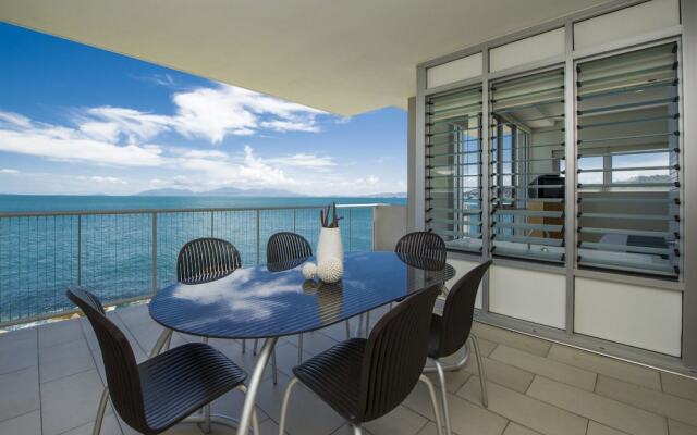 1 Bright Point Apartment 4202