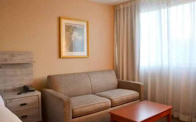 Amenida Residences