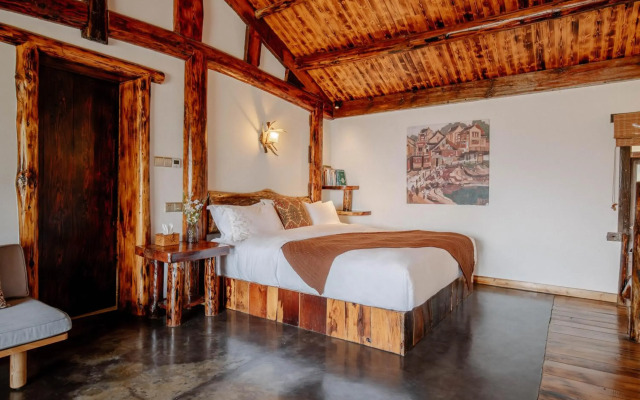 No.5 Valley Lodge