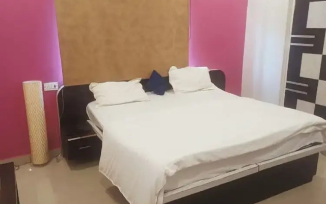 The Quila Camps & Resort