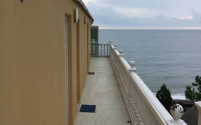 Talga Hotel