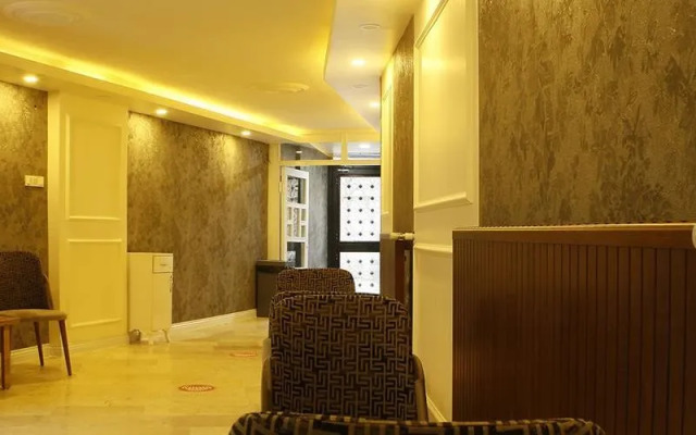 Parlak Otel