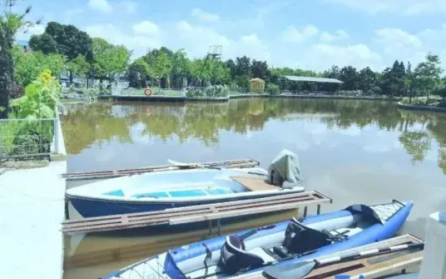 Chongming No. 1 Manor