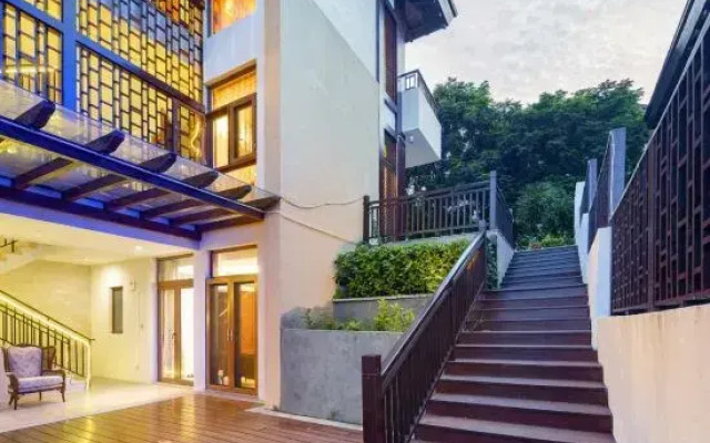 Sanya Pengyue Pool Villa