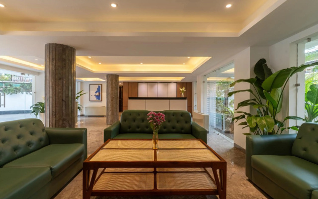 FabHotel King's Court