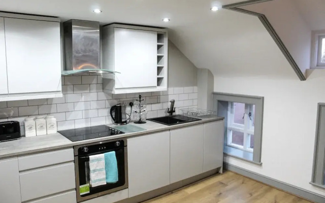 Liverpool 2 Bed Apartment - Tartan York