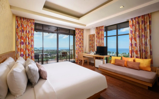 Отель Karon Phunaka Resort & Spa