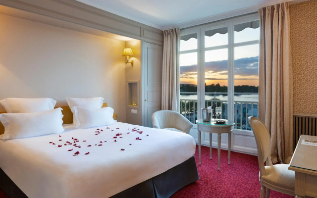 Hôtel Barrière Le Grand Hôtel