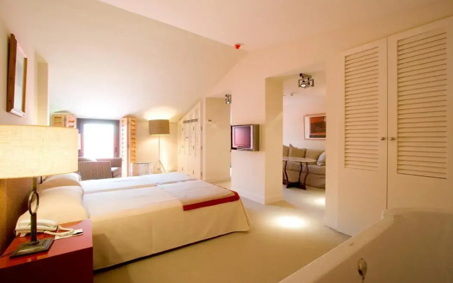 Maritimo De Sotogrande Club Hotel