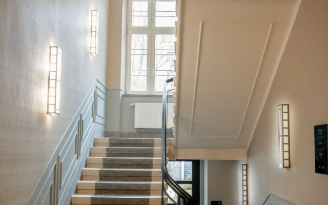 Amber Design Residence