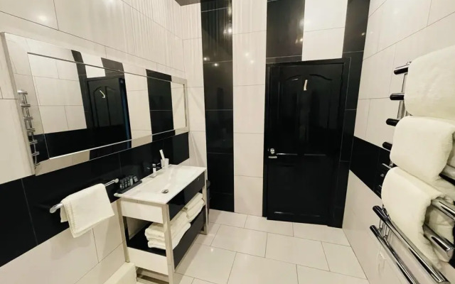 Captain Morgan Boutique 1-Bed Apartment