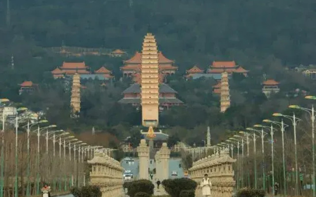 Xibai Jiayuan Inn