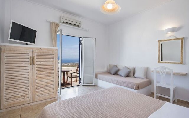 Alizea Villas  & Suites