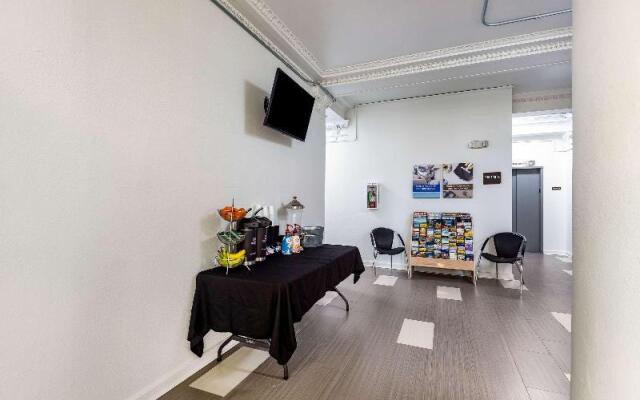 Quality Inn Suites Kansas City Downtown