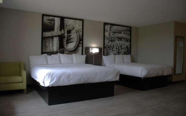 Super 8 By Wyndham Lamar