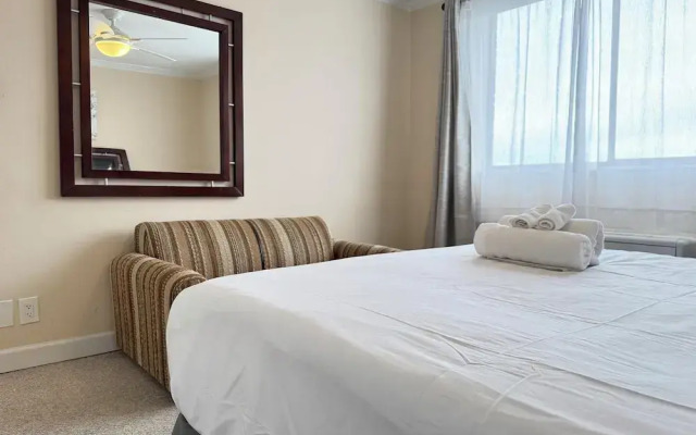 Downtown 3BD City View with Washer Dryer