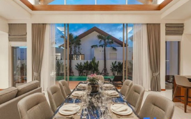 *Quiet Glamour Oasis - 4BR Poolside Sanctuary V186