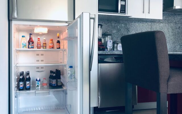 SKYLINE 24th , LUXURY APARTMENT, 5ta AVE.