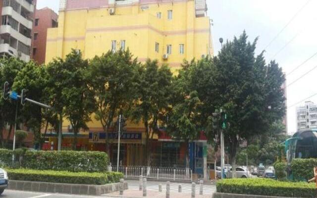 7 Days Inn Guangzhou Fangcun Jiaokou Metro 2nd Branch