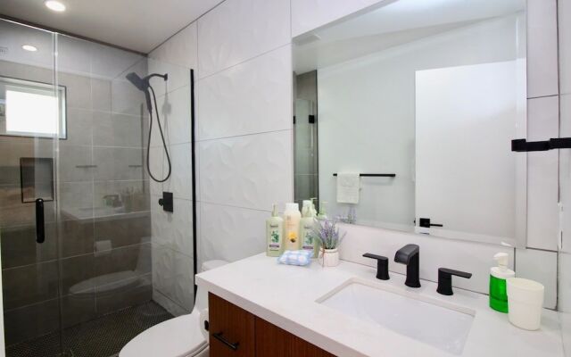 Los Angeles Villas 3BR 3BT Parking