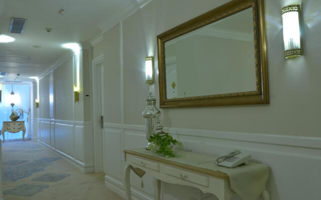 Noor Hotel
