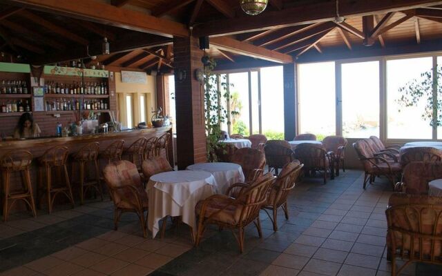 Hotel Haris on the Beach