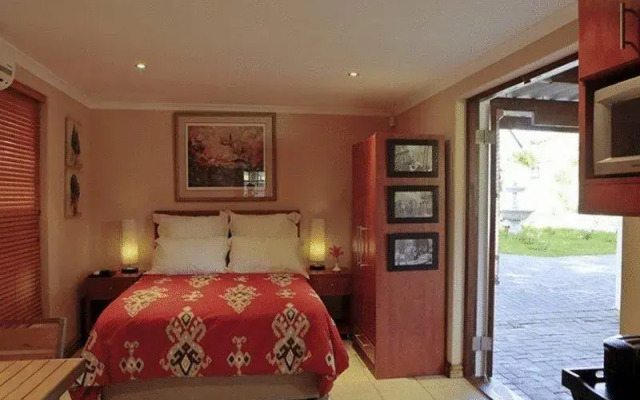 The Oak and Vine Luxury Guest House