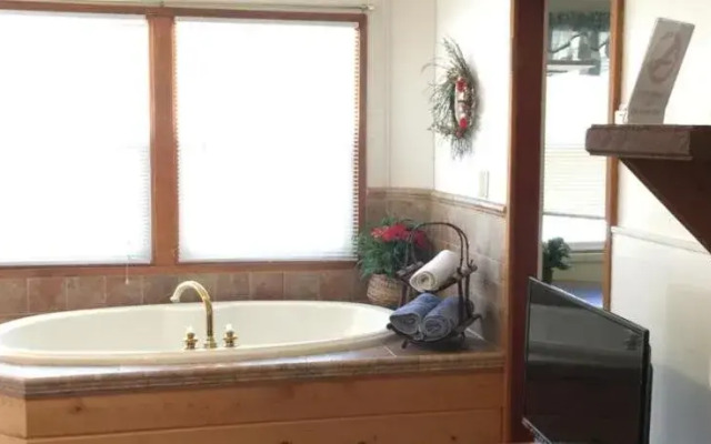 Timber Haven Lodge