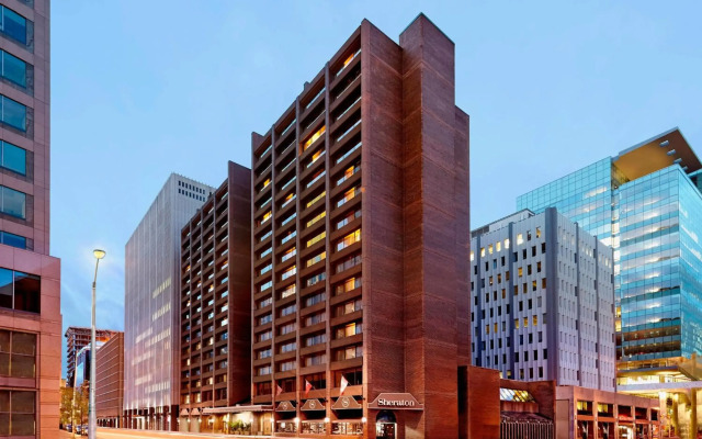 Sheraton Ottawa Hotel