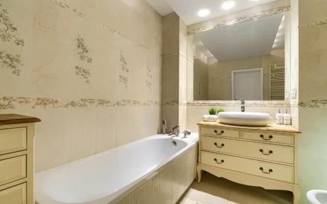 MARGI Eclipse Apartament