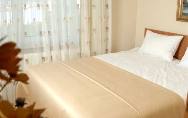 Airport Residence Hotel