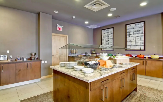 Doubletree by Hilton Hotel Kamloops