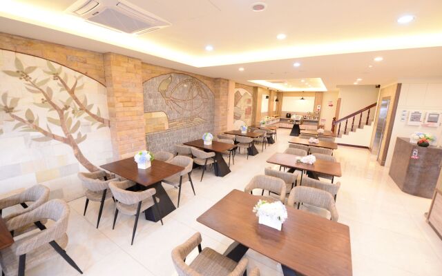 Shang Shan Ting Chao Hotel
