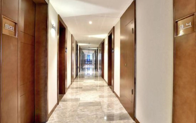 the Zan Hotel (Jinhua Jiangnan Yintai Administrative Service Center)