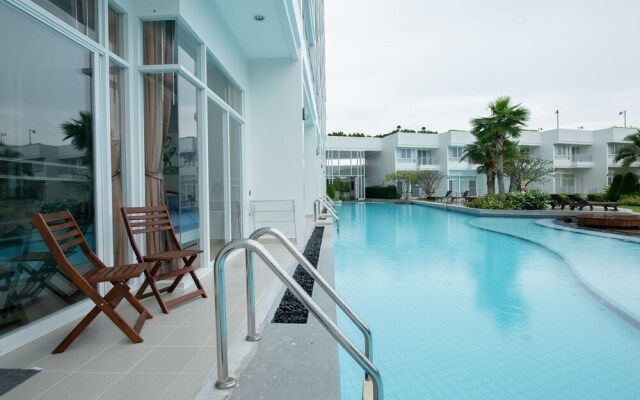 102 - 1 Bdr Pool Access Condo Boathouse Hua Hin