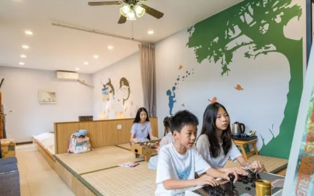 Huayuan Villa the Great Wall