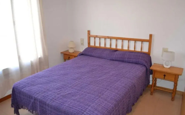 106300 - Apartment in Llança