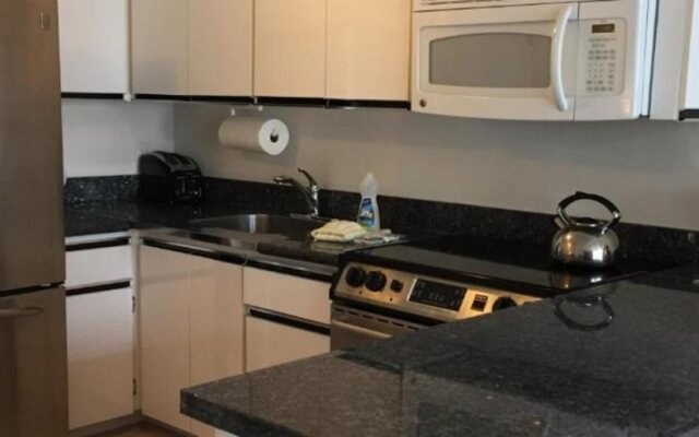 Manhattan Tower Apartment Hotel