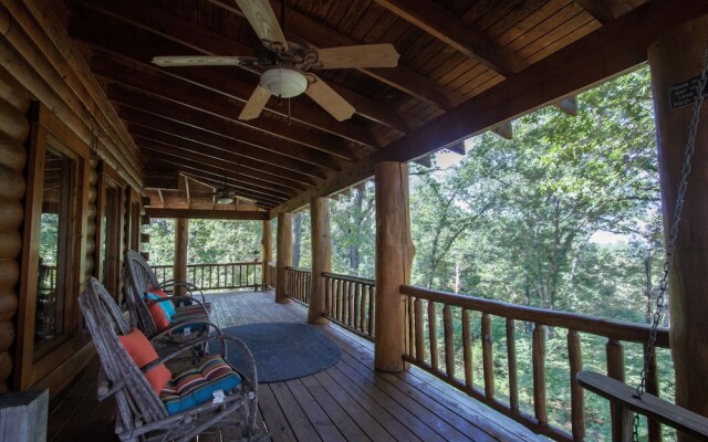 The Lazy K 3 Bedroom Cabin by RedAwning