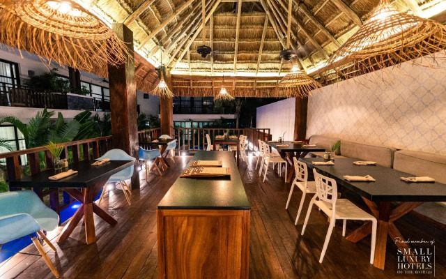 KASA Hotel Parota